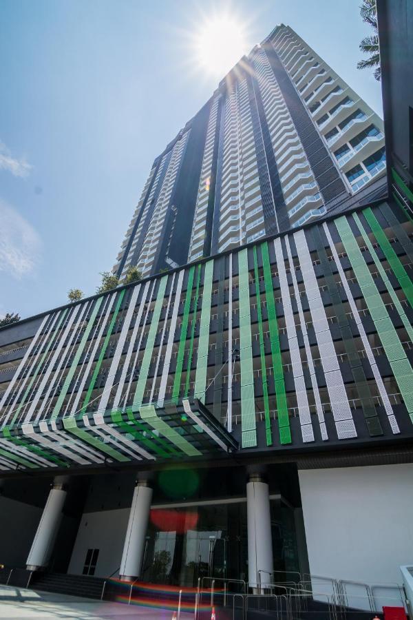 Almas Suites By Subhome Nusajaya  Εξωτερικό φωτογραφία
